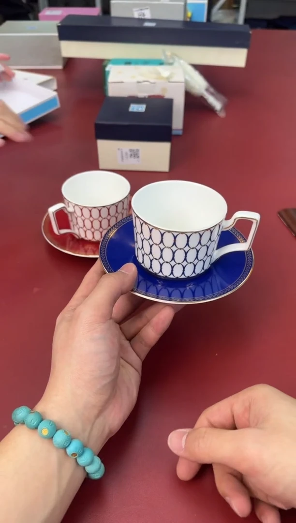 【闪购商品】瓷片新号开播全场漏@@H1639