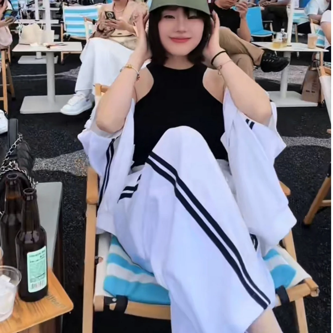 VIVIAN 小敏家 白色运动直筒裤宽松