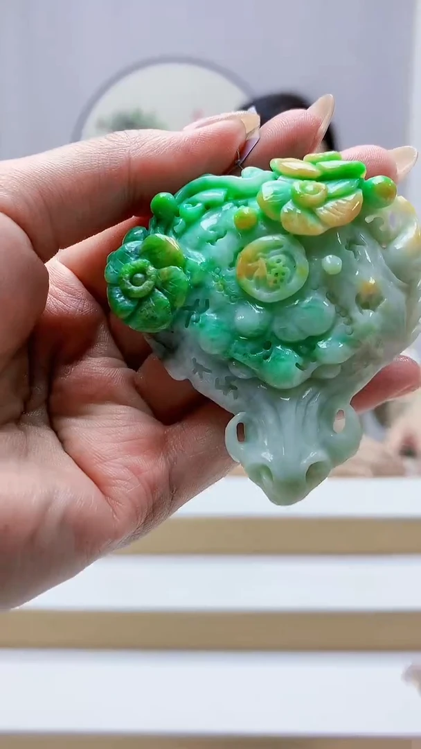 未镶嵌定制翡翠5160MM-毛货挂件33