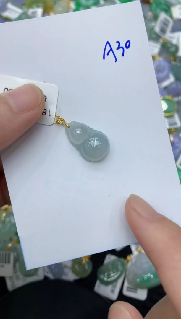 【闪购商品】翡翠颈饰18K金镶嵌11111111111