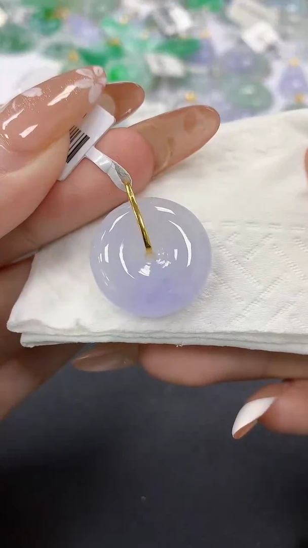 颈饰18K金镶嵌翡翠a货假一赔三支持复检百元上9元证书费自理