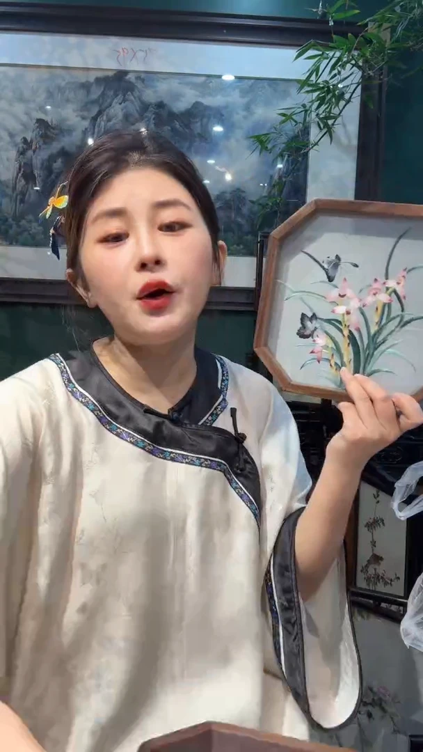 刺绣非遗苏绣手工工艺品胡桃