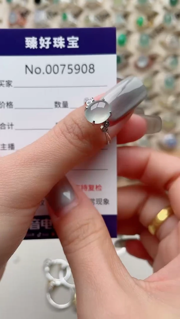 【闪购商品】翡翠戒指银S925镶嵌.........