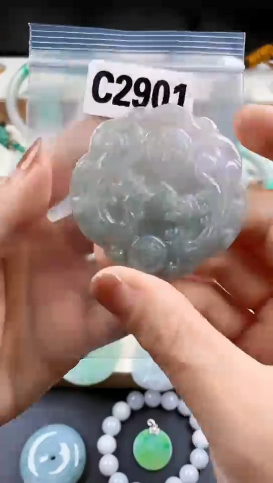 颈饰未镶嵌翡翠天然翡翠吊坠挂件