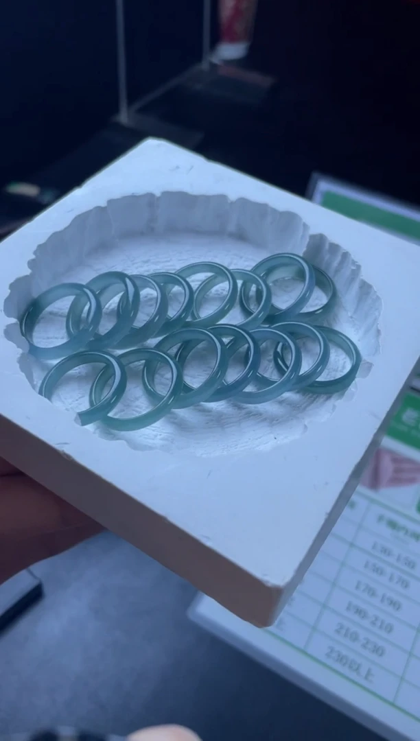 【闪购商品】翡翠戒圈未镶嵌W008-33607多样性发一