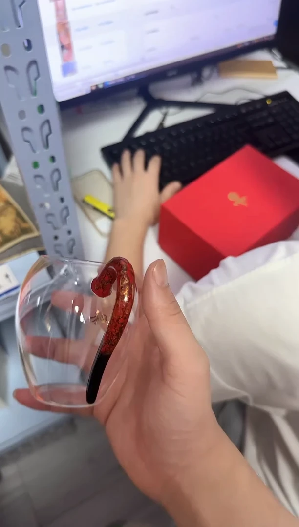 大漆公杯/黑底红金