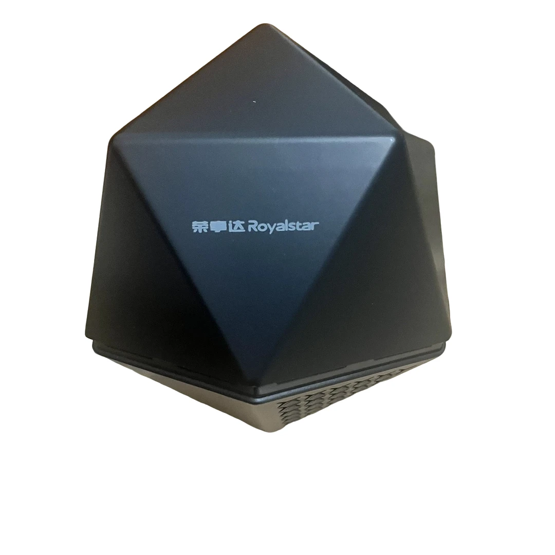 七彩香薰氛围清洗机负离子空气净化器香薰七彩夜灯概念机二十面体