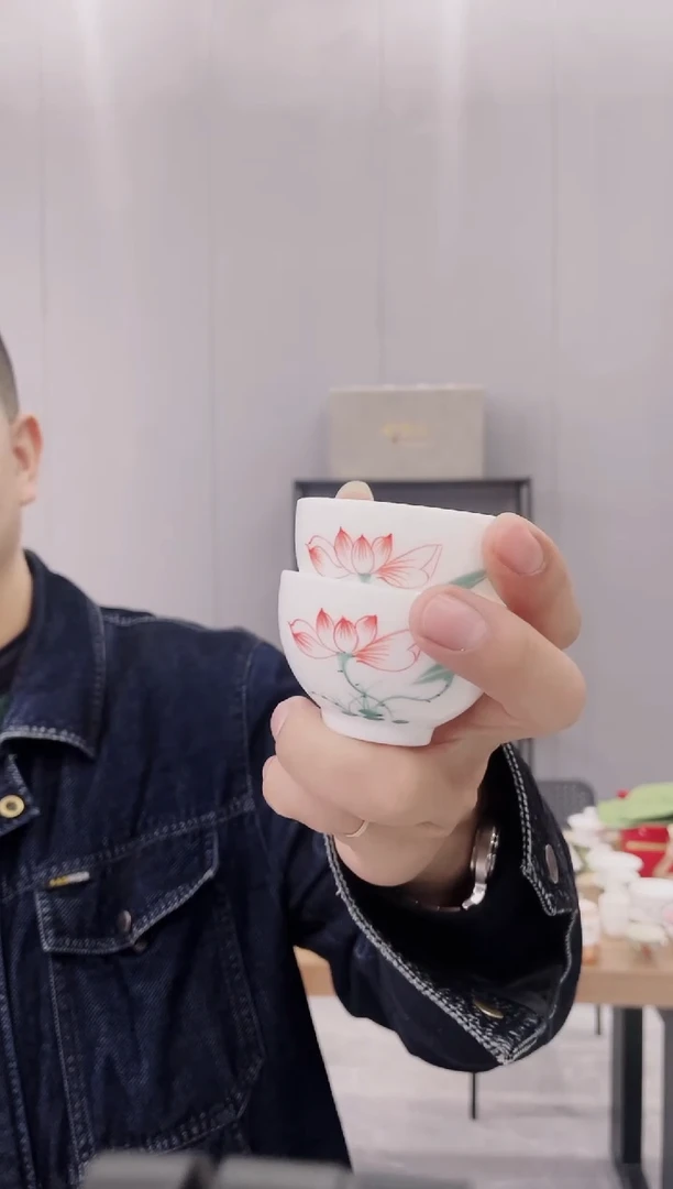 【闪购商品】【席欢李商城】手绘荷花碗杯