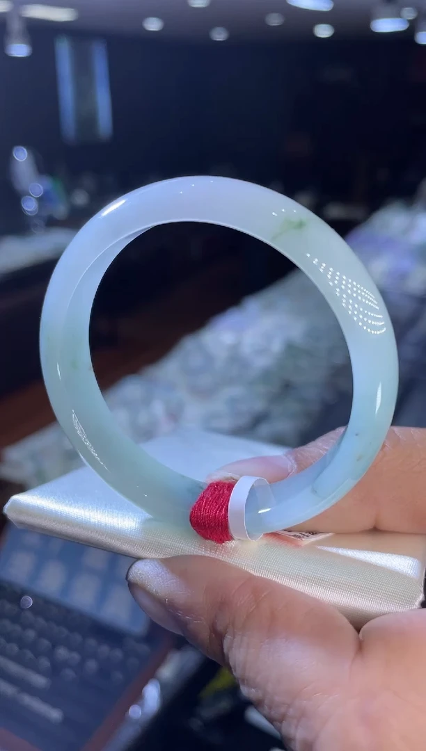 未镶嵌手镯翡翠50-51