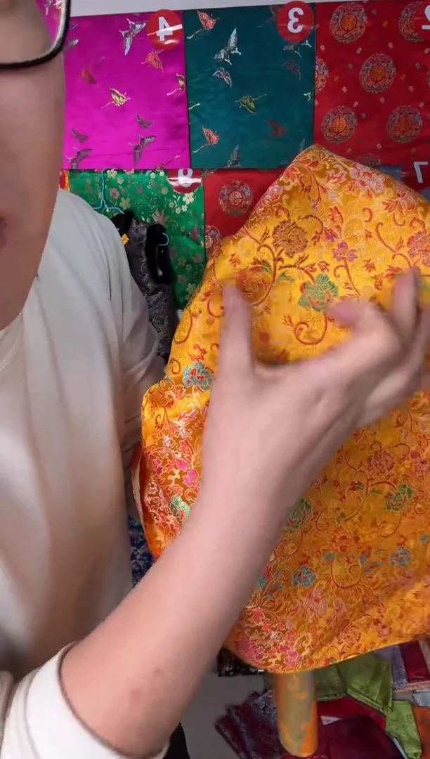 混纺小布头1单40公分长，满18元包邮，新疆西藏不发货