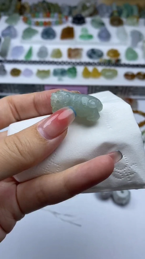 未镶嵌定制翡翠毛货定制不退不换