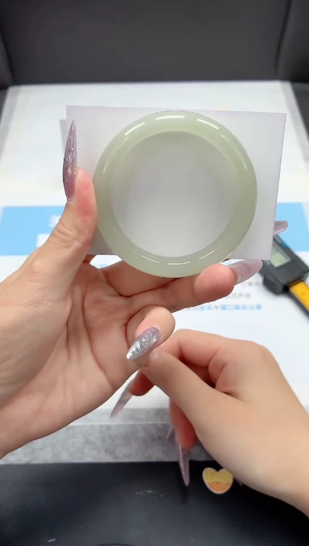 石英质玉手镯未镶嵌219/52.1东陵玉