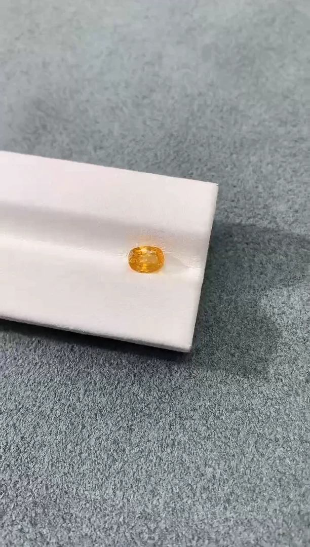 裸石彩色蓝宝石黄色蓝宝石 1.2CT