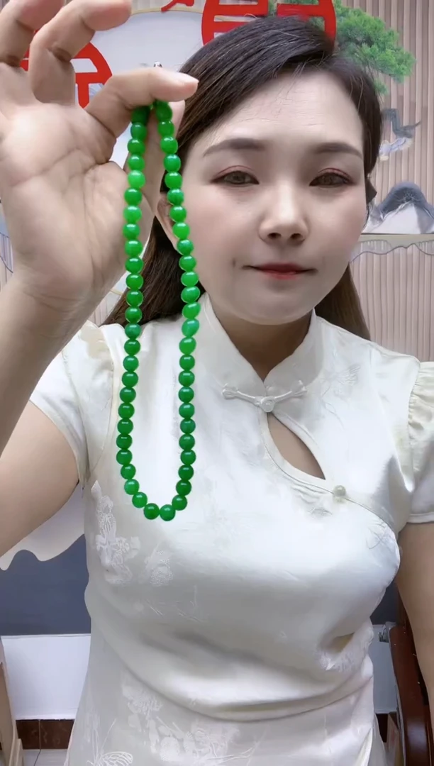 翡翠未镶嵌颈饰A09SDGFFDGDFDGD