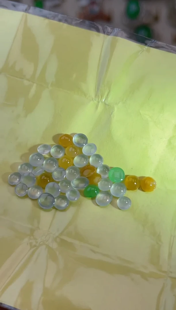 未镶嵌定制翡翠天然翡翠蛋面27