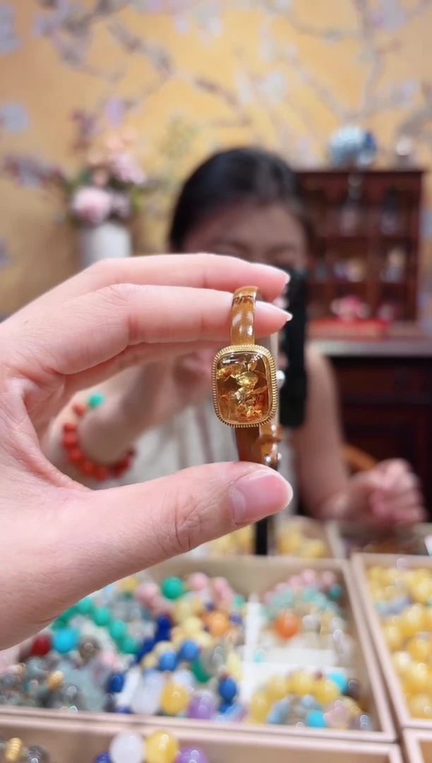 手链琥珀（花珀）未镶嵌设计款手串