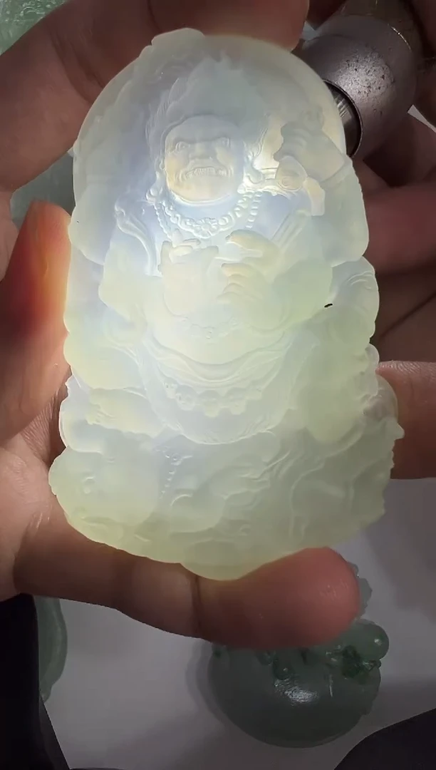 定制翡翠未镶嵌牌子