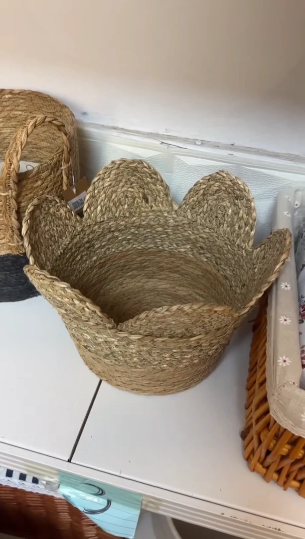 依*微瑕捡漏花瓣草编小号
