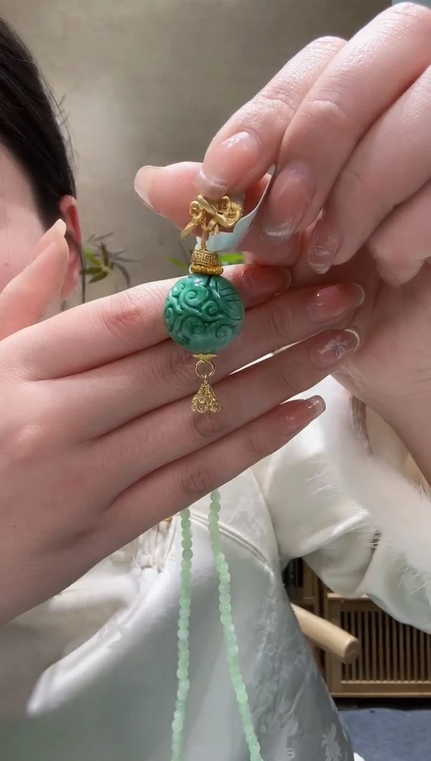 【闪购商品】翡翠颈饰未镶嵌吊坠