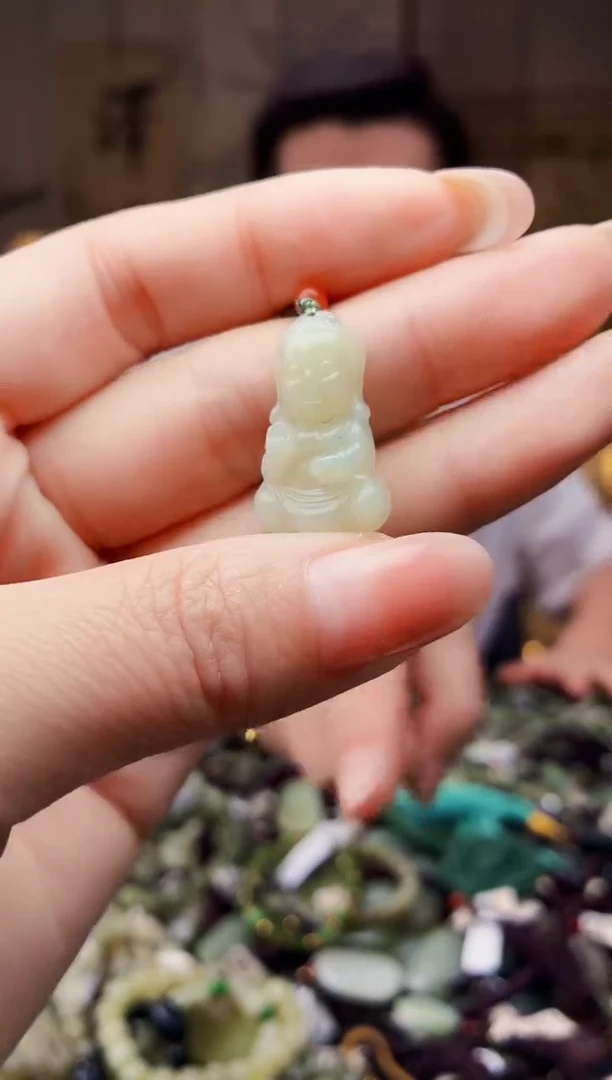 颈饰未镶嵌和田玉多样性发货，拍一发一