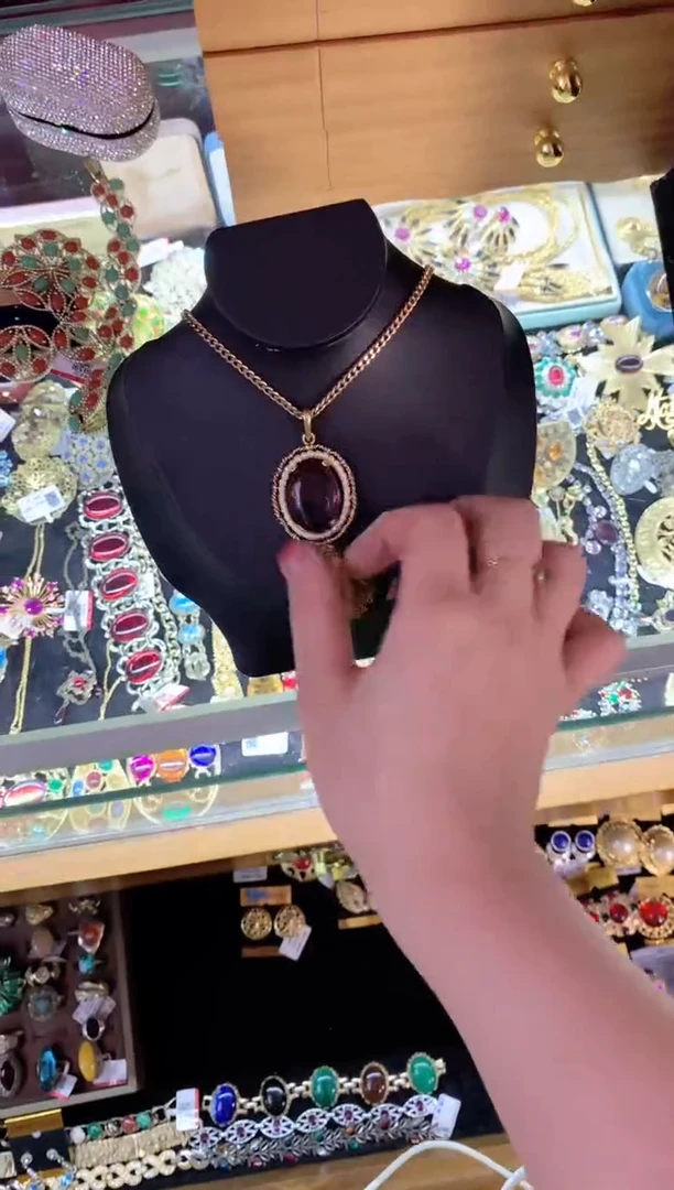 【闪购商品】瓷片楚楚中古珠宝甄选不退换