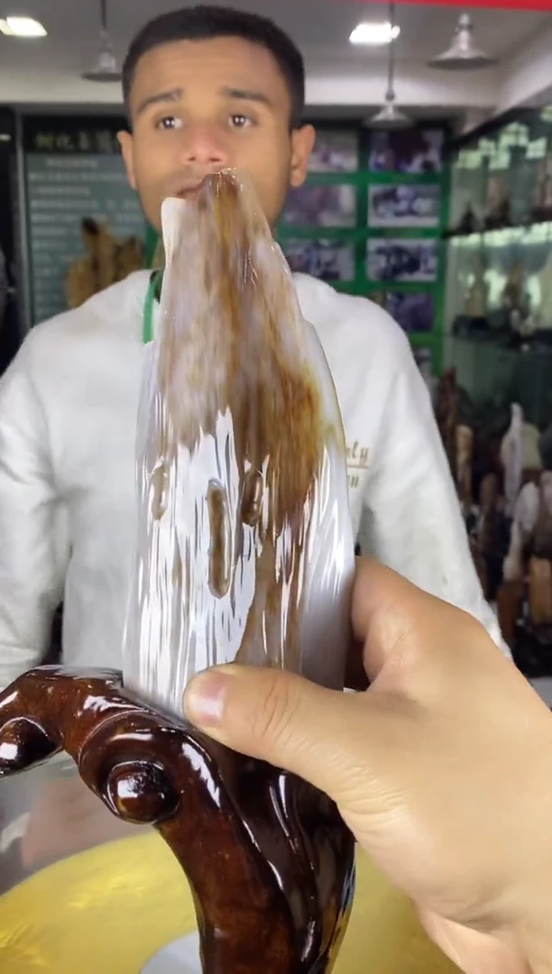 未镶嵌珠宝奇石硅化玉缅甸天然树化玉摆件