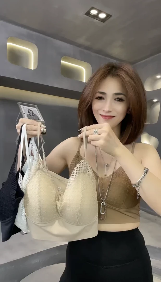 2025新款无痕一体防走光美背吊带背心女内搭时尚百搭潮蕾丝