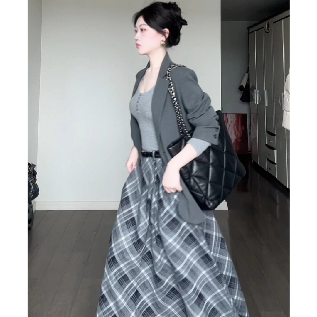 MARIE.COCO早秋百搭气质休闲西服外套法式格纹半身裙A字裙两件套