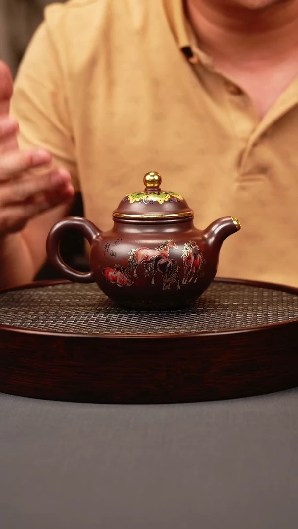 茶壶紫砂石红 掇球 八骏珐琅彩