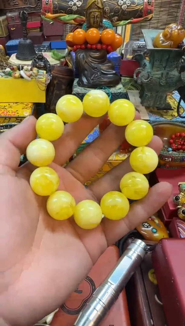 【闪购商品】蜜蜡裸石未镶嵌推荐好物如图所示