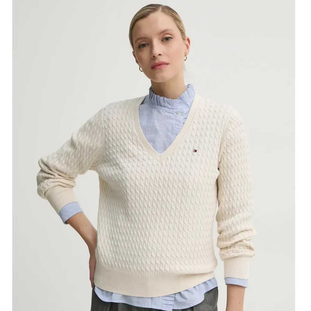Tommy Hilfiger 经典V领绞花套头毛衣