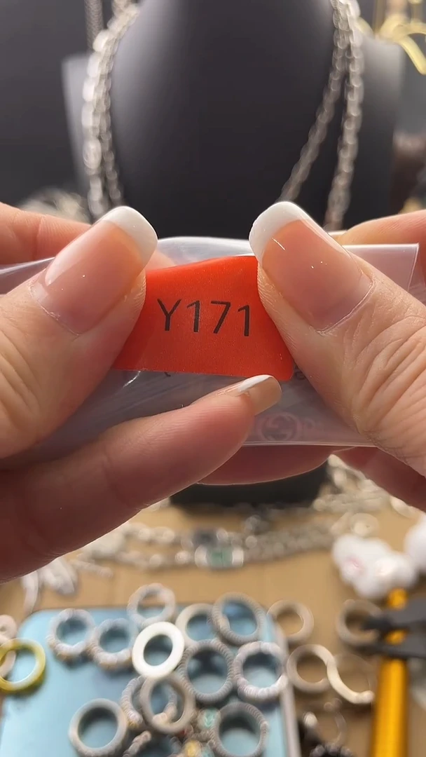 瓷片格*拾光饰记杂货铺