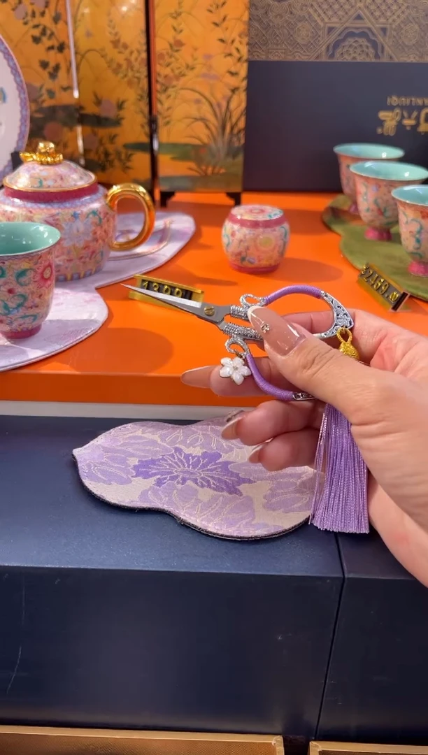 瓷片小乔闪购链接