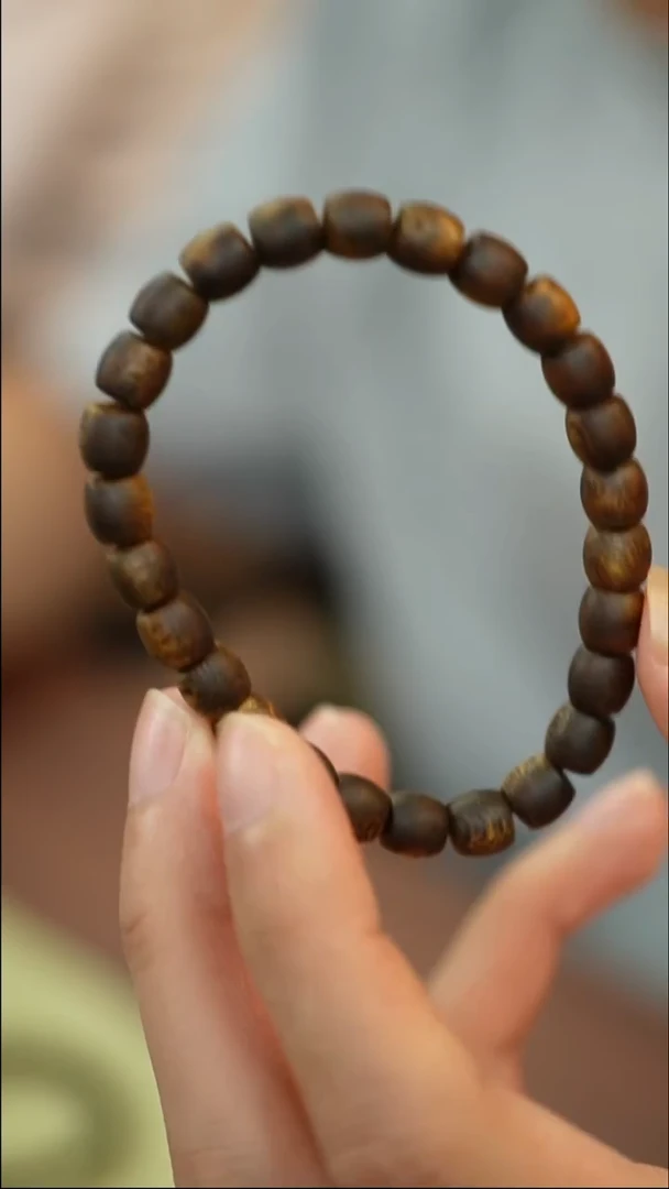 沉香手串7mm乌身原叶桶珠单圈5g+