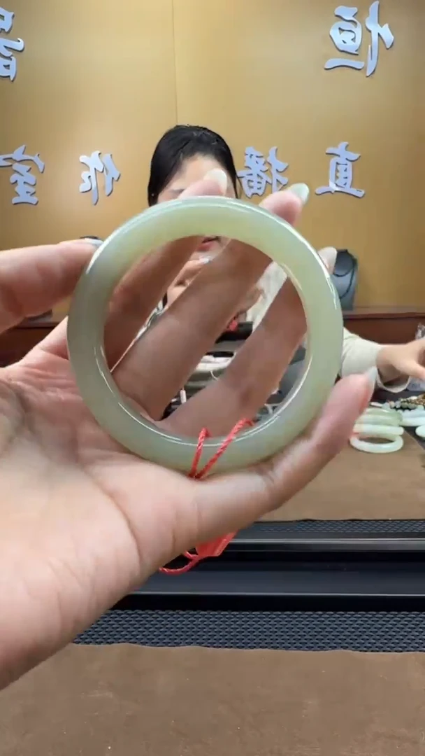 颈饰未镶嵌和田玉手镯57