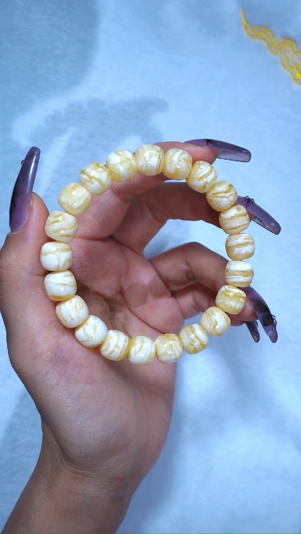 【闪购商品】蜜蜡手链未镶嵌典藏级10.5mm虎皮纹千层雪