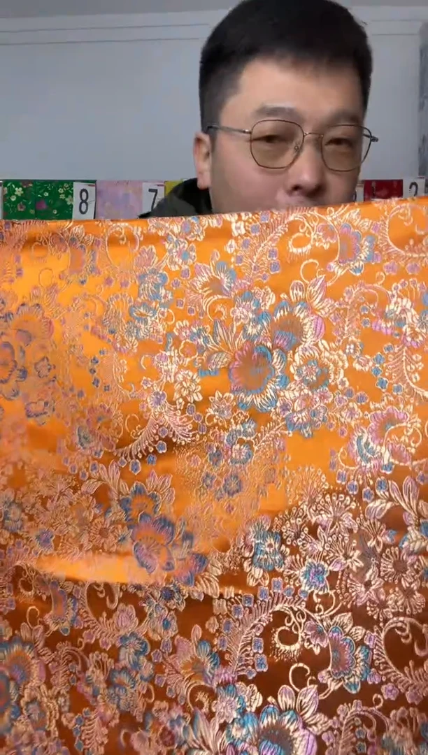 混纺满18元包邮.两单连裁.宽.长70.50