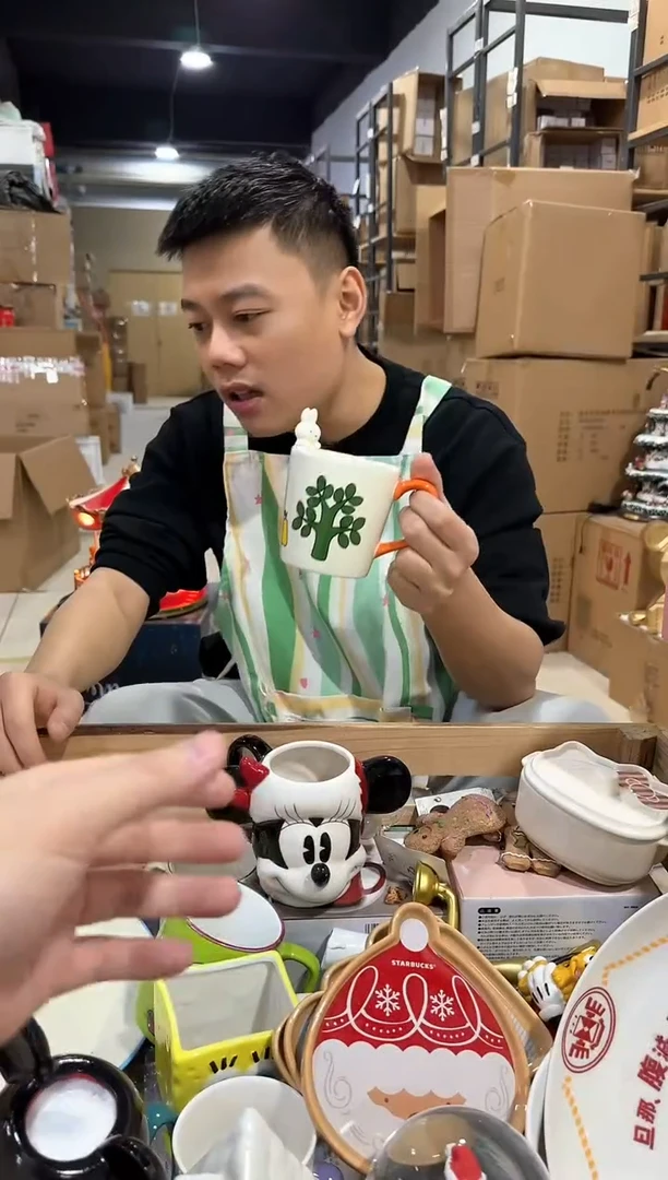 瓷片米菲兔梨树水杯