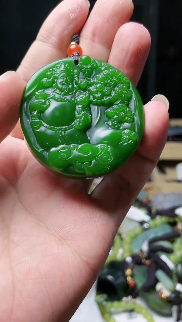 颈饰未镶嵌和田玉1