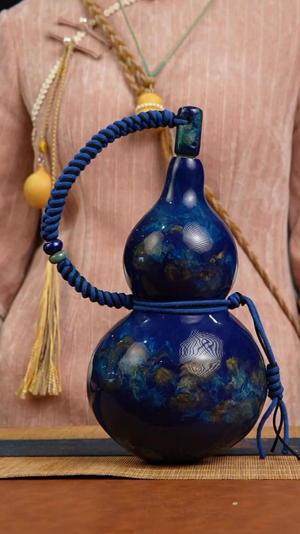 043号 天然热水酒葫芦 一物一拍（有瑕介意勿拍）