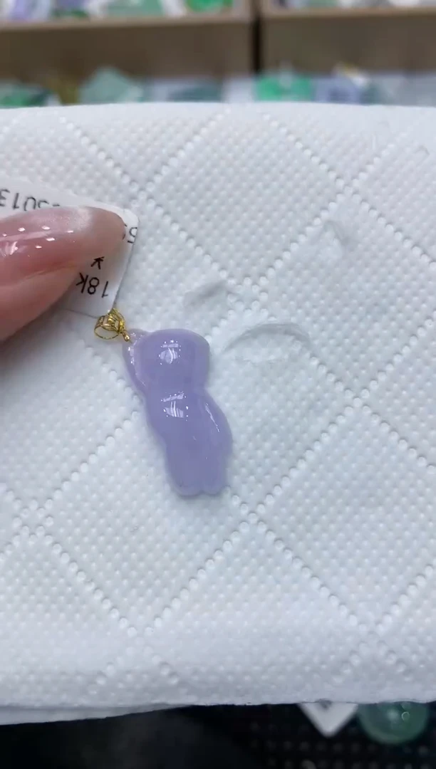 翡翠18K金镶嵌颈饰111111111