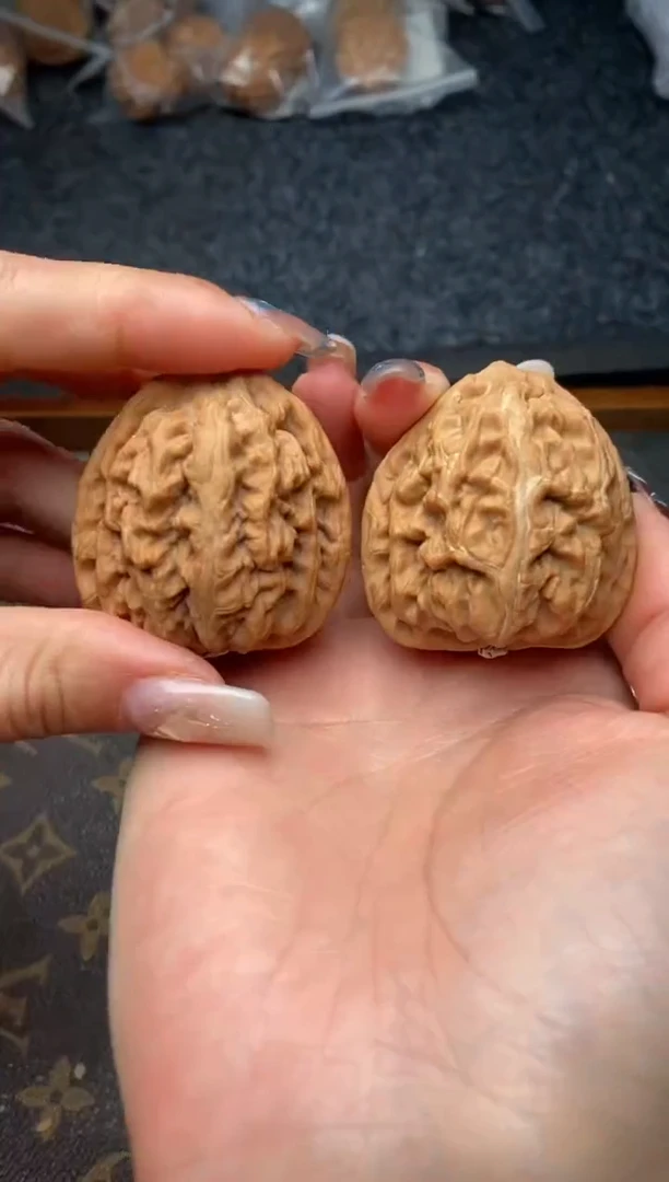 把件文玩核桃B47号43尺红锦鲤全品