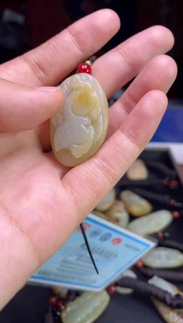 颈饰未镶嵌和田玉123