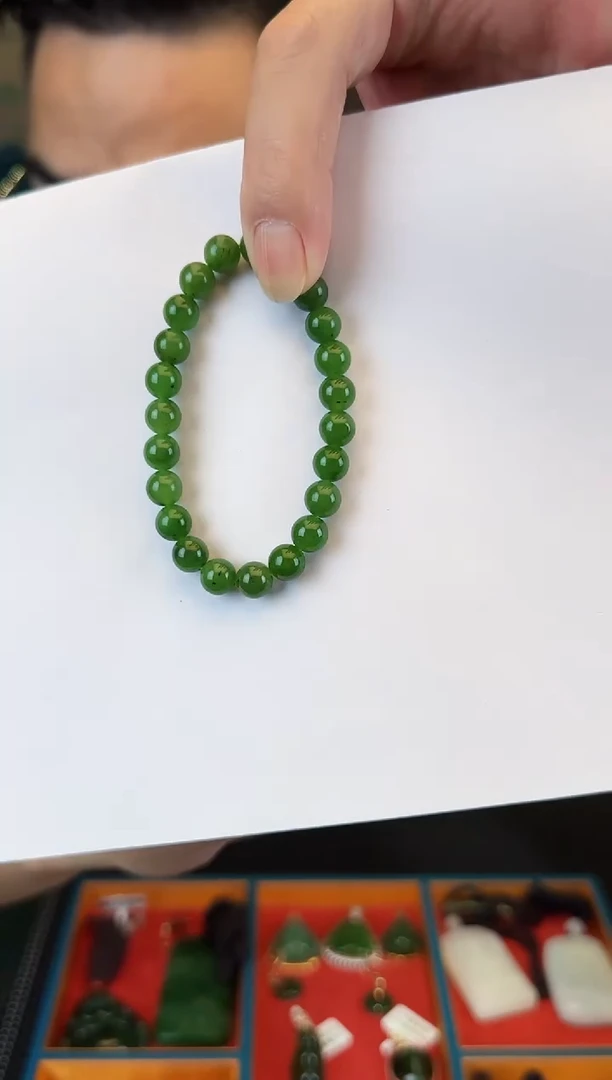 未镶嵌手串和田玉卡8