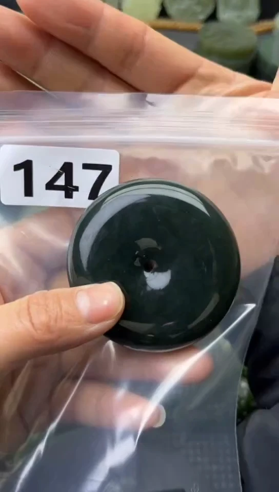 未镶嵌和田玉珠宝半成品扣子