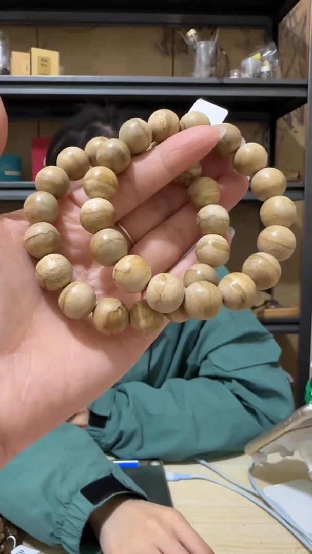 【闪购商品】沉香手串29号香港野料手串多样性一条卡13