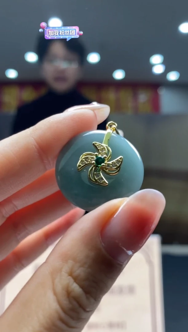 【闪购商品】翡翠颈饰未镶嵌********8