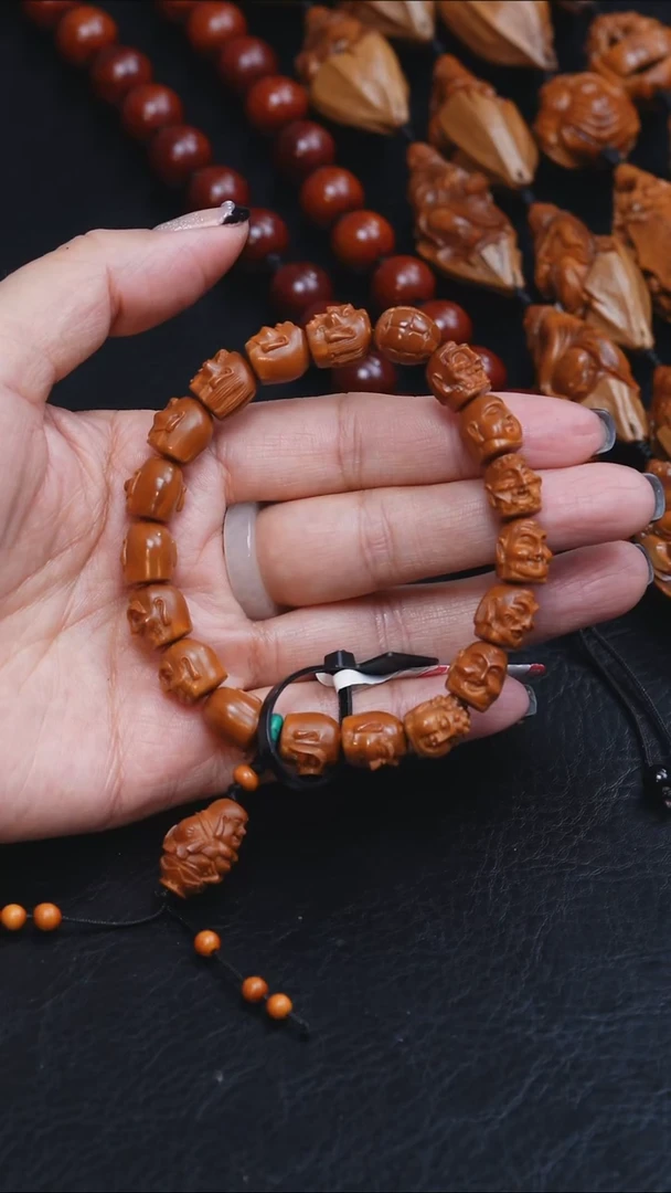 吊坠橄榄核1.1小籽殷派十八罗汉