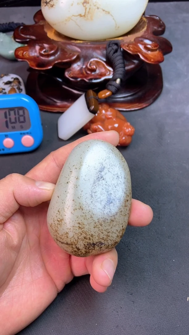 未镶嵌和田玉把件易****…和田玉