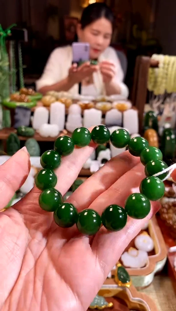 手链未镶嵌和田玉.